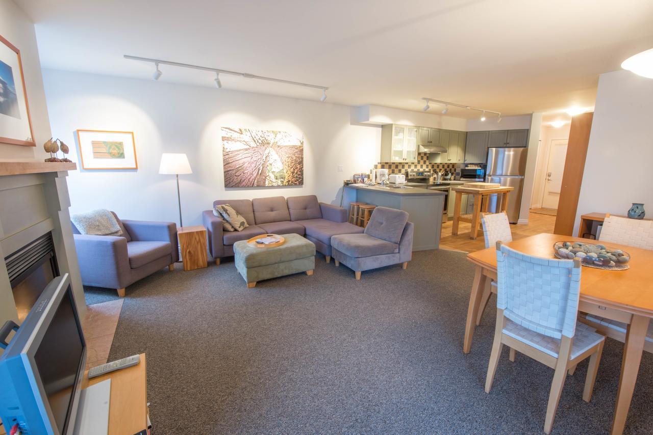 Luxury 2Br Oceanfront Condo By Onlybc 201 Tofino Eksteriør billede